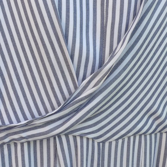 STRIPE DRAPE FRONT JUMPSUIT - Picture 6 of 7